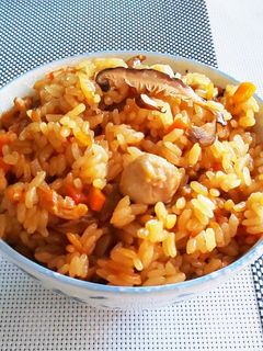 かしわ飯(鶏とごぼうの炊き込みご飯)-レシピのメイン写真