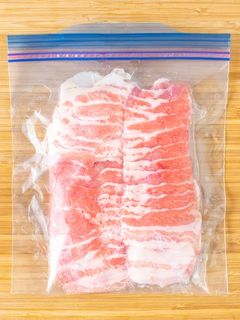 液体塩こうじで豚バラ肉の下味冷凍♪-レシピのメイン写真