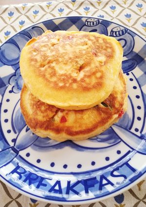 トマトとバジルのホットケーキ-レシピのメイン写真