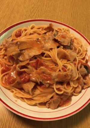ナスと豚肉のトマトクリームパスタ-レシピのメイン写真