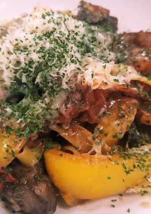 トマトパプリカ牛肉マッシュルームパスタ-レシピのメイン写真