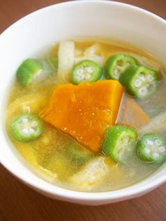 南瓜とオクラの味噌汁♪-レシピのメイン写真