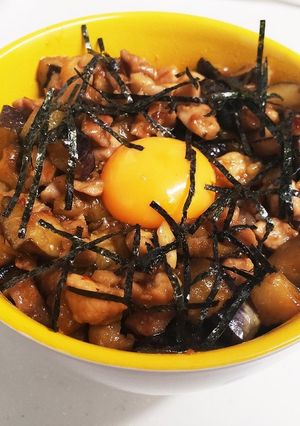 茄子のピリ辛肉味噌丼-レシピのメイン写真