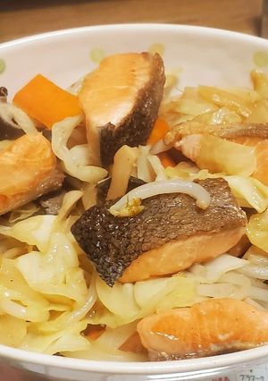 フライパンで鮭のちゃんちゃん焼き-レシピのメイン写真