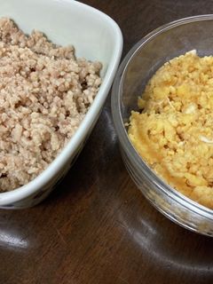 簡単!鶏そぼろ丼-レシピのメイン写真
