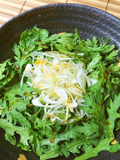 【野菜ソムリエ】菊菜(春菊)サラダ-レシピのメイン写真