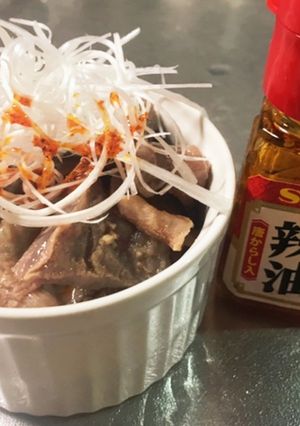 大人の牛すじ煮込み 豚骨スープ味 -レシピのメイン写真