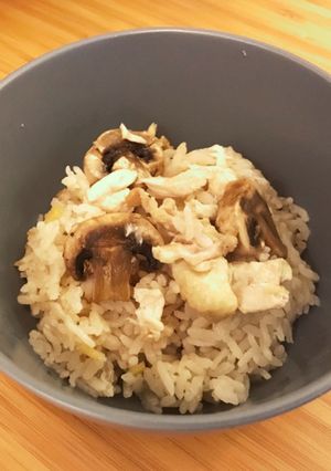 鶏ガラ　きのこ炊き込みご飯-レシピのメイン写真