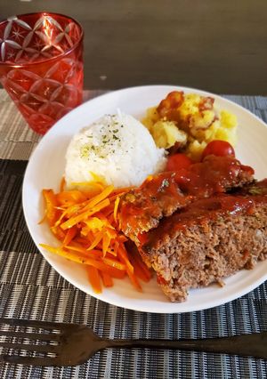こねて焼くだけ基本のミートローフ♪-レシピのメイン写真