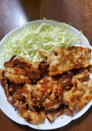 豚のオニオンガリバタ醤油焼き(*^^*)-レシピのメイン写真