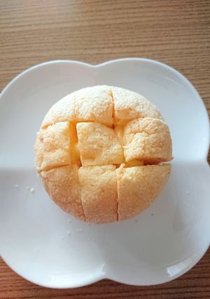 メロンパンにバター～懐かしの沖縄の味～-レシピのメイン写真