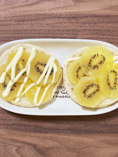 キウイマヨパン-レシピのメイン写真