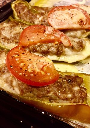 万願寺&福耳唐辛子の洋風肉詰めチーズ焼き-レシピのメイン写真