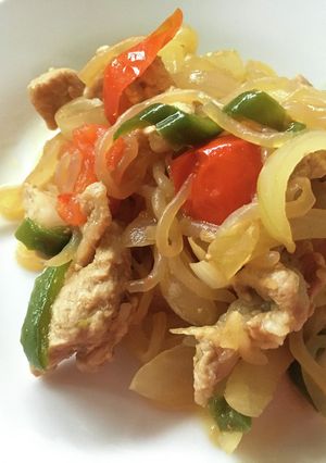 トマトがポイント！彩り豚丼-レシピのメイン写真
