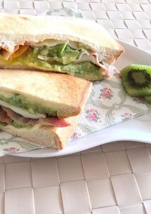 ＊アボカドベーコンエッグホットサンド＊-レシピのメイン写真