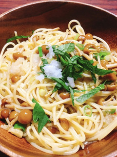 株とりなめこのパスタ-レシピのメイン写真