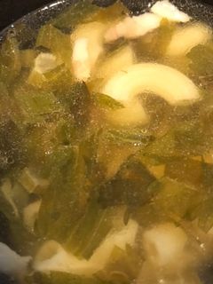 セロリの葉とベーコンのスープ-レシピのメイン写真