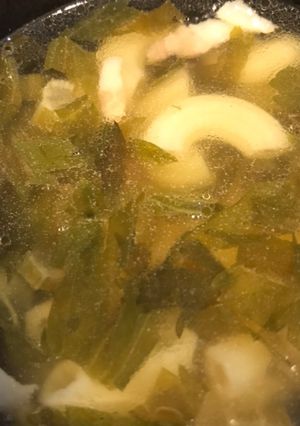 セロリの葉とベーコンのスープ-レシピのメイン写真