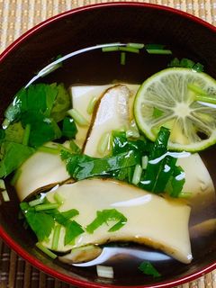 簡単!松茸のお汁・お吸物〜\(^o^)/-レシピのメイン写真