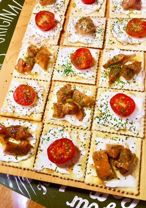 簡単☆焼鳥とクリームチーズのカナッペ-レシピのメイン写真