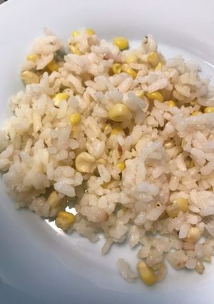 皮とヒゲと芯で炊くとうもろこしごはん-レシピのメイン写真