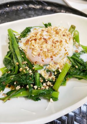簡単3分＊春菊の温泉たまご落とし-レシピのメイン写真