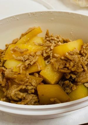 ジャガイモとひき肉の甘辛煮-レシピのメイン写真