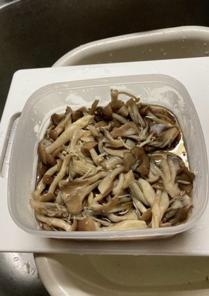 簡単色々使えるきのこの醤油漬け-レシピのメイン写真