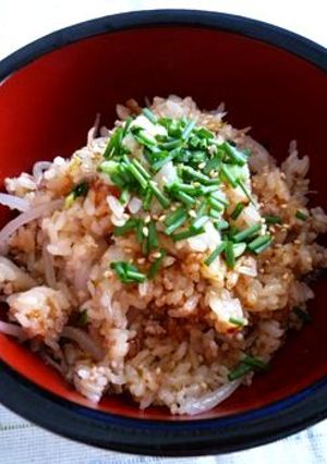 豚挽き肉ともやしの炊き込みチョットピリ辛-レシピのメイン写真