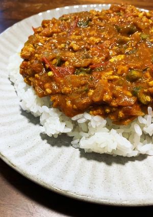 オクラとトマトの無水キーマカレー-レシピのメイン写真