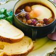 栄養満点☆牛肉と豆の赤いスープ