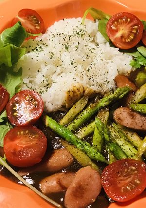 レトルト●アスパラ＆ソーセージのカレー-レシピのメイン写真