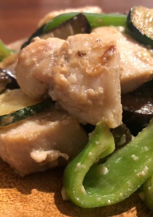 鶏ムネ肉と夏野菜塩麹炒め-レシピのメイン写真
