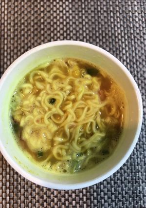 簡単で適当なシーフードカレーヌードル-レシピのメイン写真