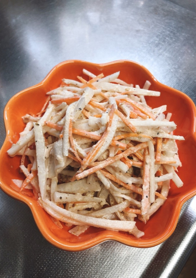 大根とにんじんのツナマヨ胡麻和え-レシピのメイン写真