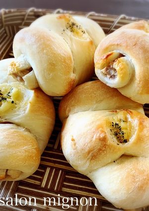 ツナマヨ入りちくわパン-レシピのメイン写真