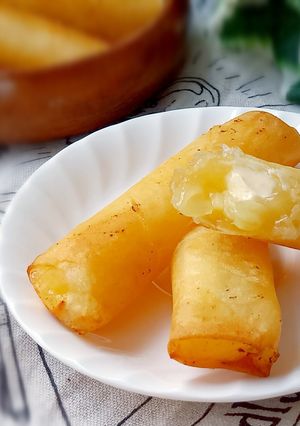 パインソースとクリチのパイ風春巻-レシピのメイン写真