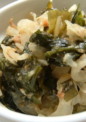 オニオンわかめのごま酢あえ-レシピのメイン写真