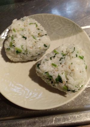 クレソンのおにぎり ゴマ油味で-レシピのメイン写真