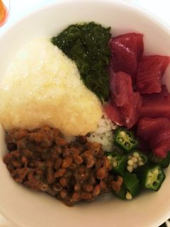 夏バテ防止!いろいろネバネバ丼-レシピのメイン写真