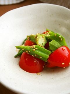 プチトマトとオクラの胡麻和え♪-レシピのメイン写真