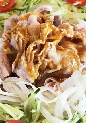 豚冷しゃぶサラダカレードレッシングかけ-レシピのメイン写真
