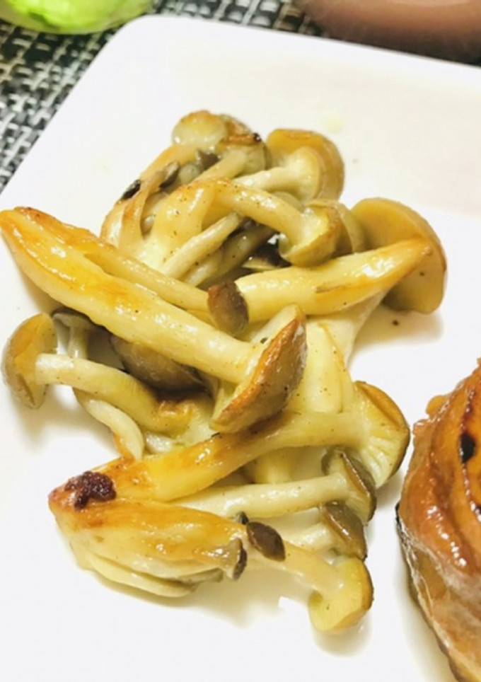 しめじのバター炒め・きのこの副菜-レシピのメイン写真