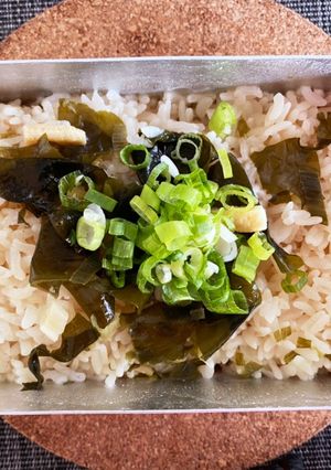 メスティンで即席味噌汁炊き込みご飯-レシピのメイン写真