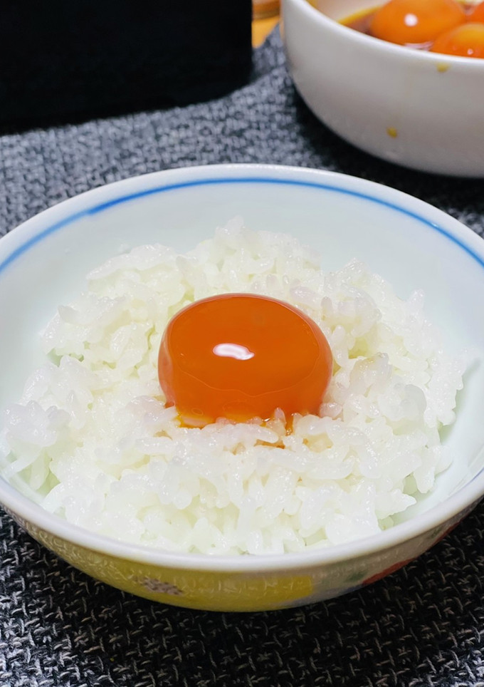 冷凍玉子を使った黄身の醤油漬け-レシピのメイン写真