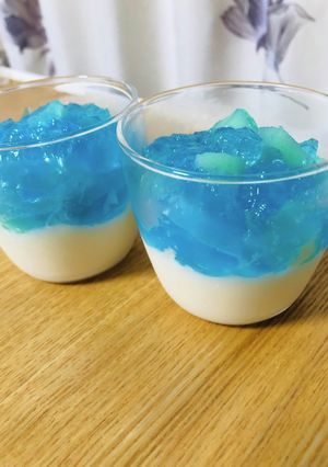 夏の海辺のような彩りのしゅわしゅわゼリー-レシピのメイン写真