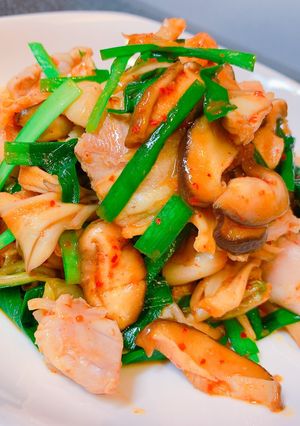 味付けは醤油だけで☆鶏キムチ炒め-レシピのメイン写真