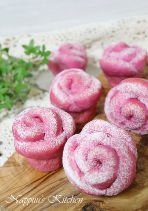 お花の形のビーツミルクパン【HB使用】-レシピのメイン写真