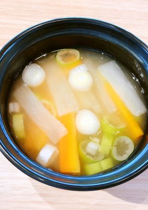 大根と人参の味噌汁-レシピのメイン写真