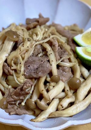 簡単絶品♡豚肉ときのこのバターポン酢炒め-レシピのメイン写真